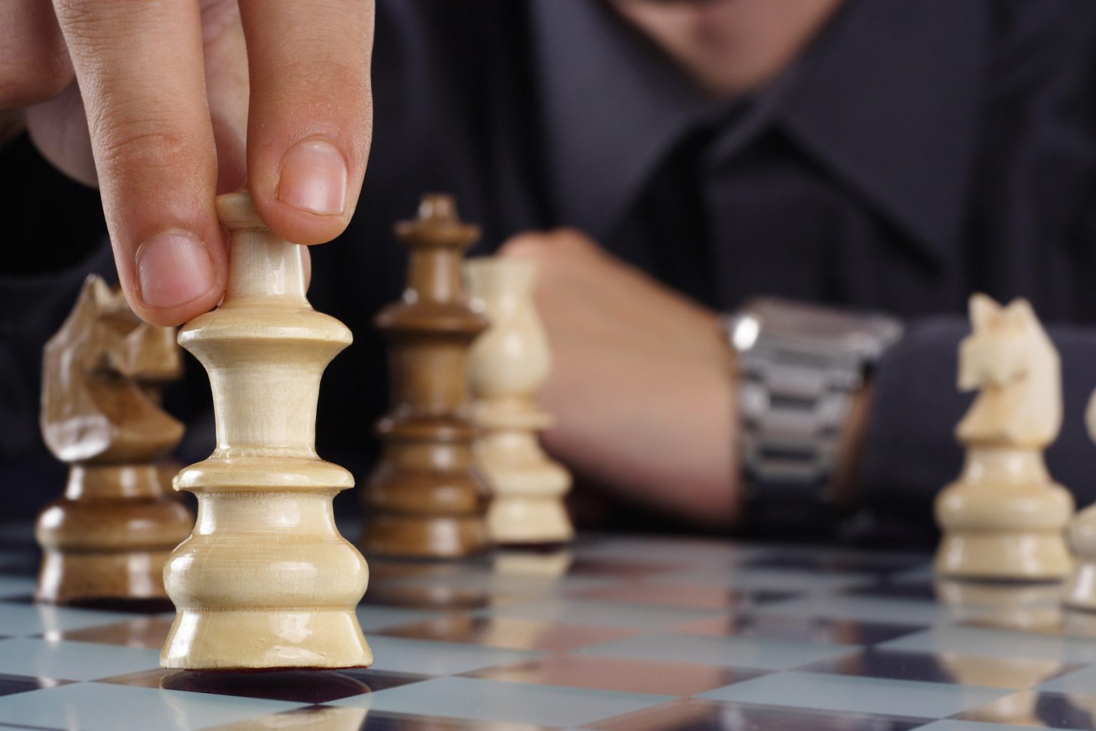 How Chess Pieces Move (Explained With Pictures!) - Chess Delta