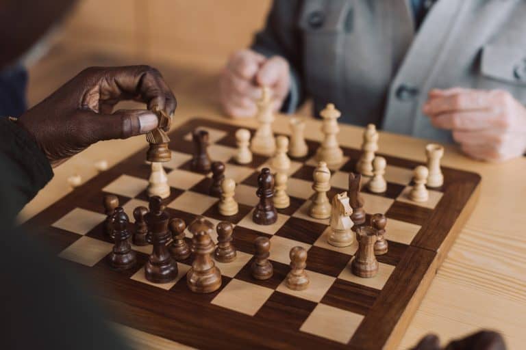 What Chess Pieces Can Jump? Chess Delta